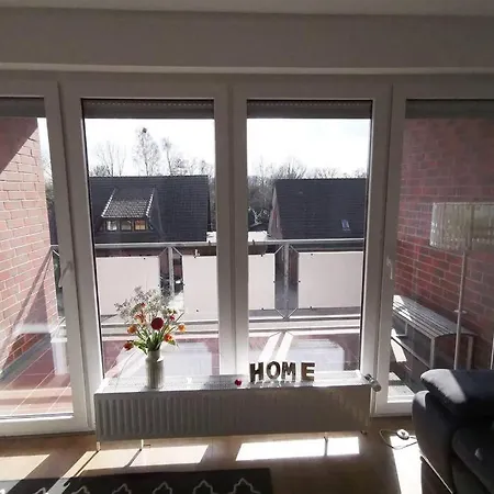 2 Wohnung, Wallbox, Balkon, Zentral *