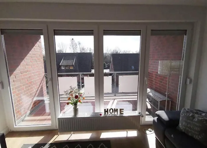 2 Wohnung, Wallbox, Balkon, Zentral *