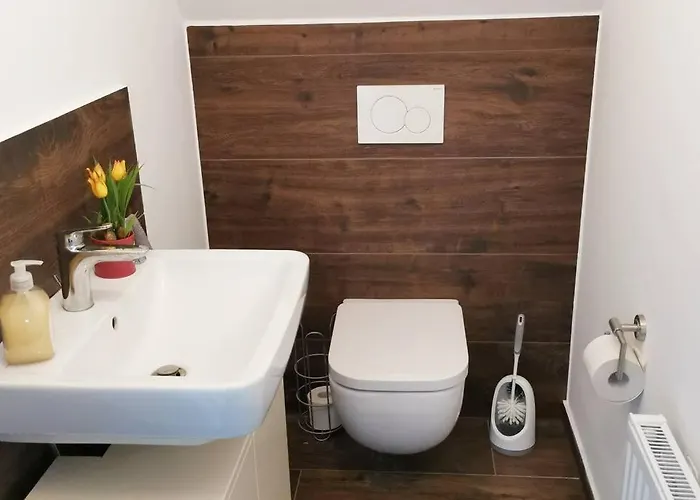 Appartamento 2 Wohnung, Wallbox, Balkon, Zentral