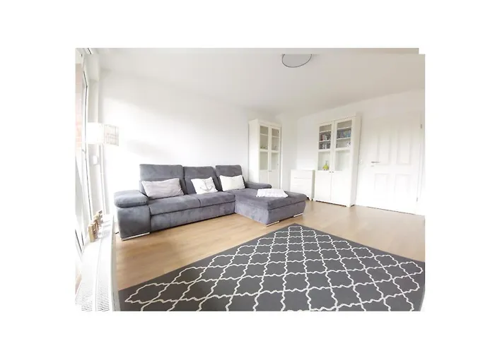 2 Wohnung, Wallbox, Balkon, Zentral